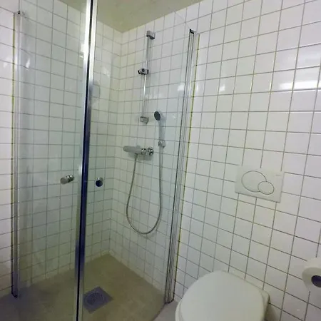 City Centre Apartments *